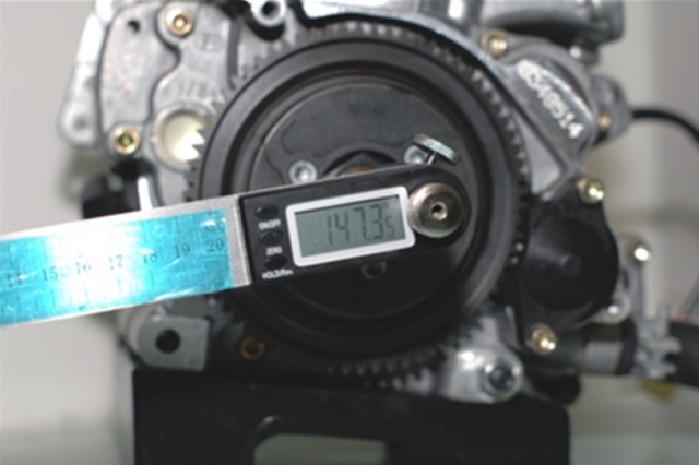 stella_digitaltiminggauge_01.jpg